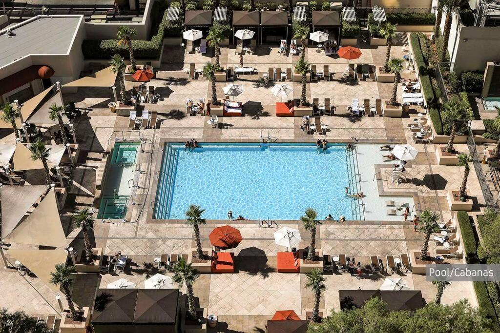 The Liberace Aparthotel Las Vegas Kültér fotó